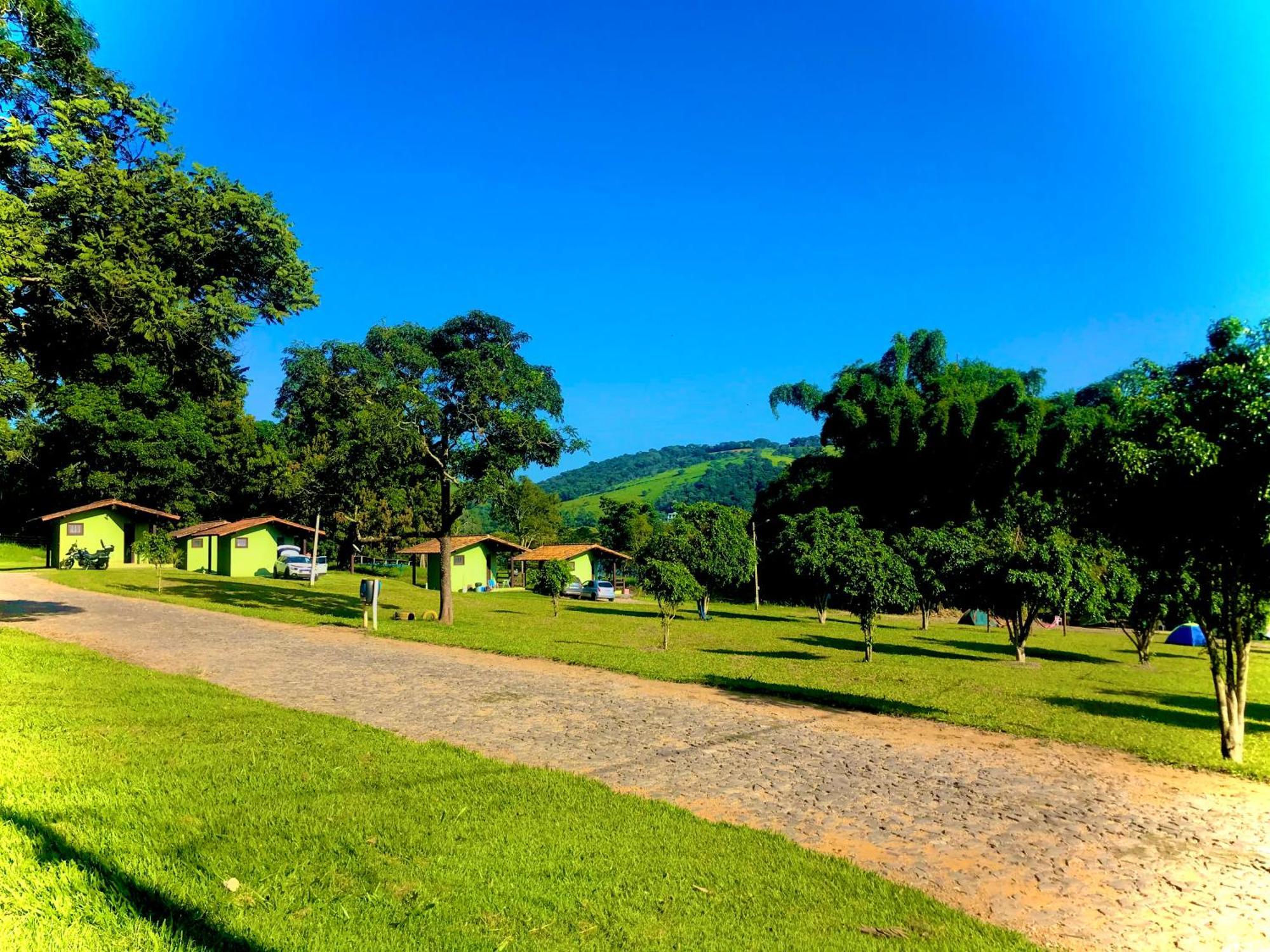 Pousada E Camping Recanto Da Praia Capitólio Exterior foto